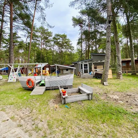 Сasa de vacaciones U Huberta Międzywodzie